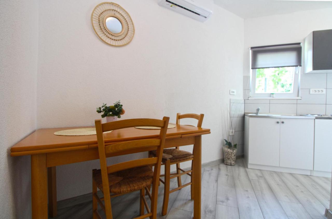 Apartment Josip 1649 Fažana Exterior foto